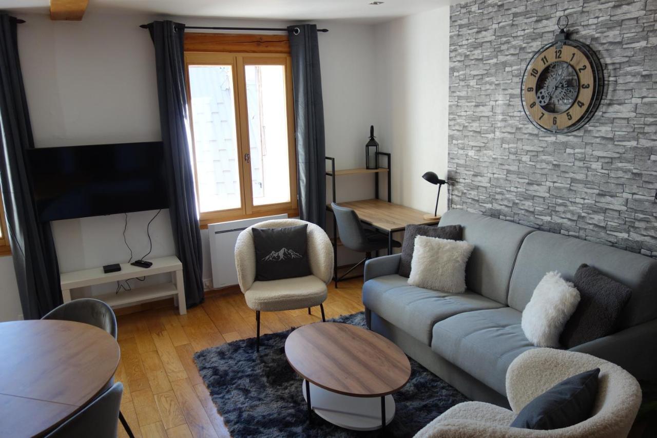 Chez Petit Louis- Appart Centre Ville Jusqu'A 6 Personnes Briançon Exteriér fotografie